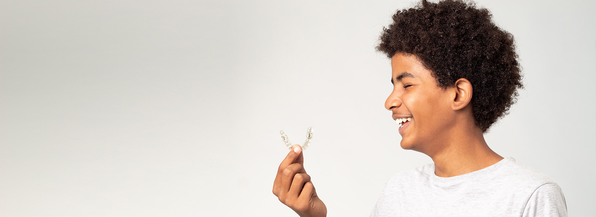 Benecchi Dental Group | iTero   Intraoral Scanner, Veneers and Crowns  amp  Caps