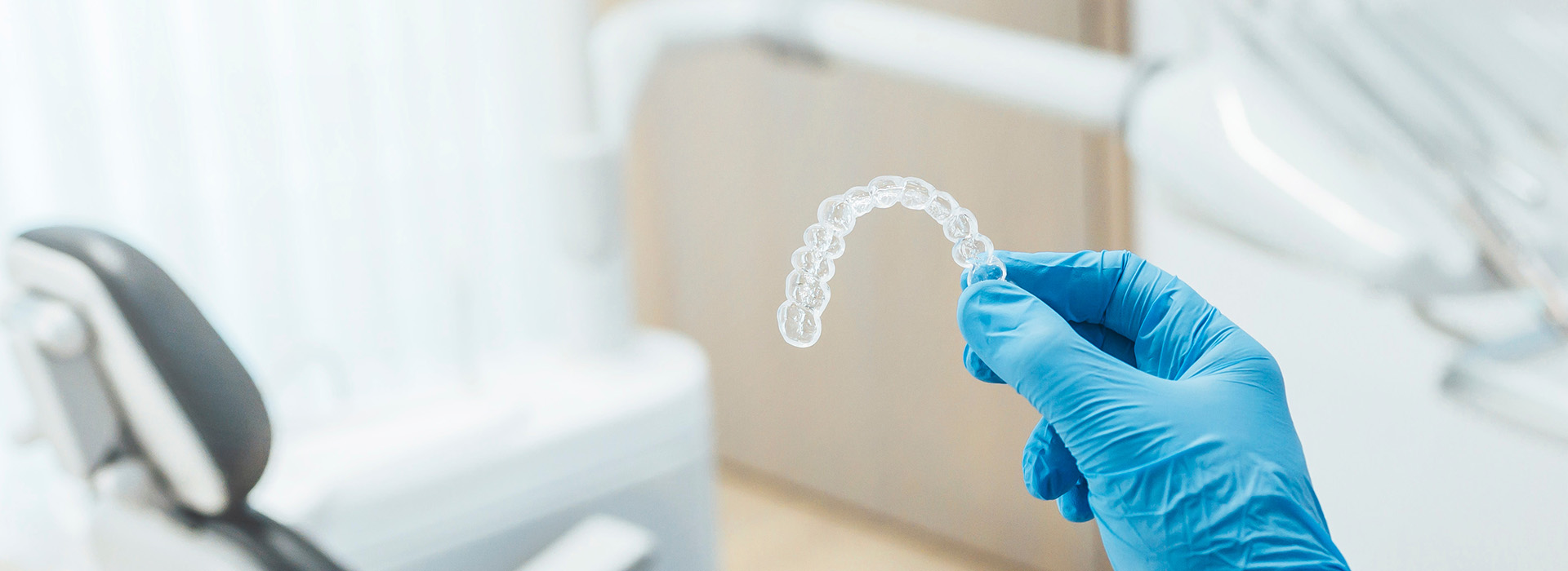 Benecchi Dental Group | Periodontal Treatment, Dentures and Pediatric Dentistry